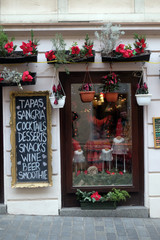 Fototapeta na wymiar Window of coffee shop in Zagreb, Croatia