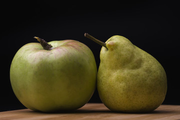 Ripe apples. Green ripe apple. Juicy green apples. Pear.