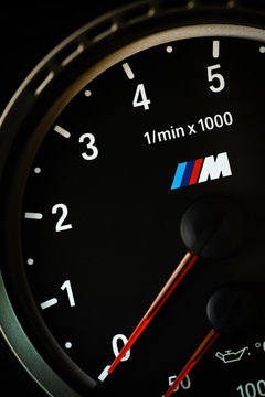 BMW M3 tachometer