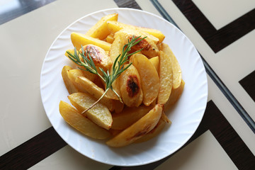 Sliced ​​Baked Potato with Rosemary