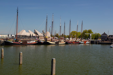 Obraz premium Historic ships in the habor of Stavoren, Friesland, Netherlands