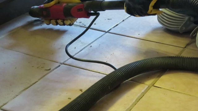 Remove Grout from Floor Tile