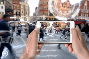 Augmented Reality device using smart technology, mixing virtual and augmentation reality through the application of artificial intelligence and computer AI tech assistance for urban navigation