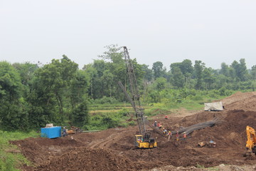 the structure of the bridge girder Crane on the toll road