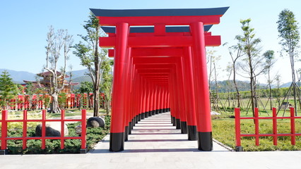 Fototapeta na wymiar walkway with Red wooden pole, Japanese style