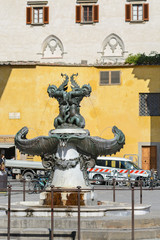 Fototapeta premium The Sea Monster Fountain is dedicated to the marine theme. In addition to sculptures of intricate sea monsters, it is decorated with garlands with the image of shells and crabs. Two twin fountains.