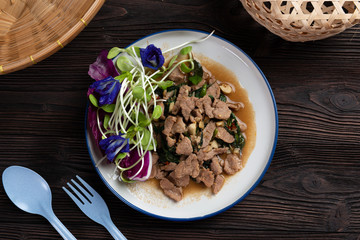 Stir-fried spicy beef with basil