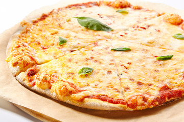 Pizza Margarita, Margherita, Traditional Italian Whole Flatbread