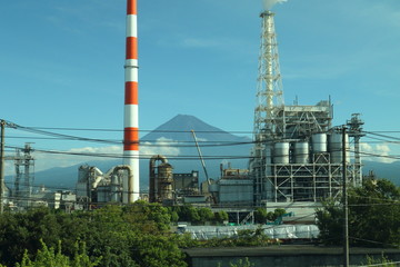 Obraz premium 車窓から見た富士山