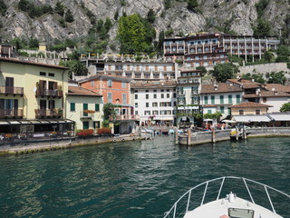 Limone sul Garda - italienische Gemeinde am Westufer des Gardasees in der Provinz Brescia in der...