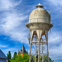 Historischer Wasserturm im Zentrum von Gronau in Westfalen