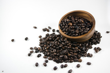 Fototapeta na wymiar coffee beans in cup