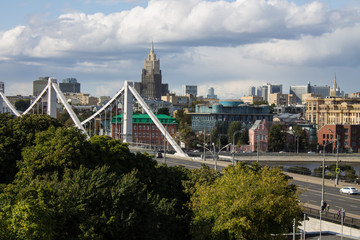 Plakat view of the Crimean bridge with white supports and the Moscow river clear summer day