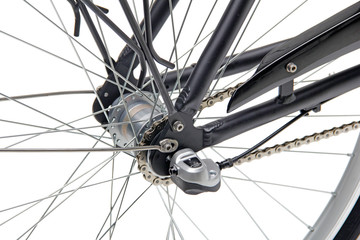 Wheelset, Rims, Tire, Spoke, Carrier, Hub, Disc Brake, Fender and Rear Drive for Bicycle