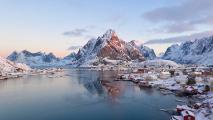  The Lofoten archipelago is an archipelago in Norway. Is a village with beautiful scenery. Shot...