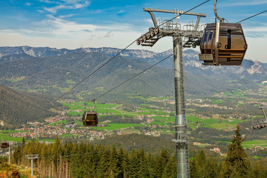 Cable car to the Bavarian Alps near lake K&ouml;nigssee, Germany, Sch&ouml;nau K&ouml;nigssee (Jennerbahn)