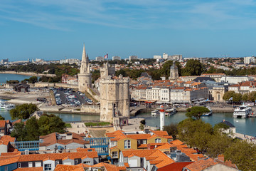 Fototapeta premium Ville de la Rochelle avec sa citadelle 