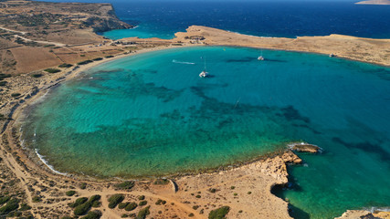 Fototapeta na wymiar Aerial drone photo of paradise round turquoise sandy beach of Pori in famous island of Koufonissi, Small Cyclades, Greece