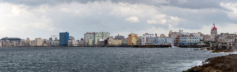 Fototapeta na wymiar Panorama of La Habana city, Cuba