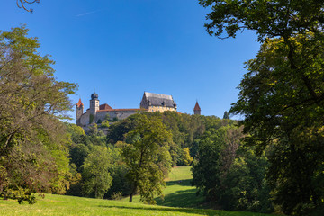 Fototapeta na wymiar Idyllic view of the Veste Coburg (Coburg Fortress) in Coburg, Bavaria