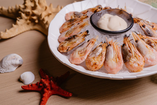 Shrimp is one of the seafood, which is considered a delicacy in many countries of the world remote from the sea. Shrimp are a subspecies of marine crustacean creatures and can reach sizes up to thirty