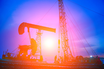 The oil workers in the job