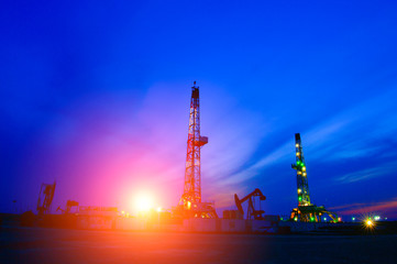 Obraz premium Oil drilling rig