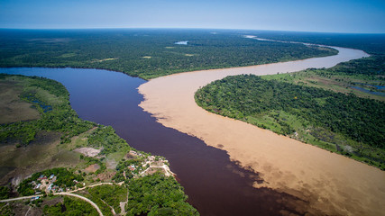 Estrella Fluvial _ Cruce de rio Inirida y Guaviare en la Orinoquia Colombiana (Guainia-Colombia)