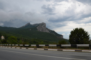 on the way to the rocky peak