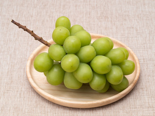 ブドウ　シャインマスカット