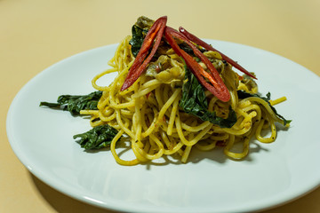 clams spaghetti - thai food