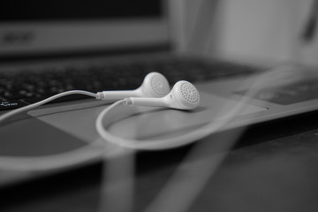 headphones  on the keyword