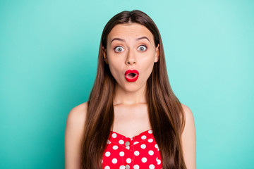Close-up portrait of her she nice attractive lovely funny cute glamorous cheerful straight-haired...
