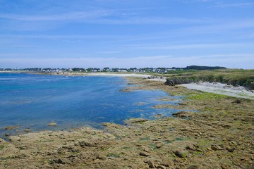 Küstenlandschaft in der Bretagne, Frankreich, im Sommer
