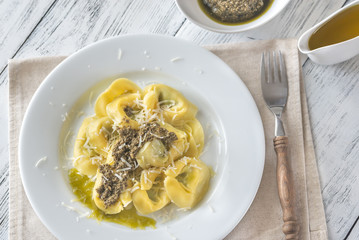 Tortelloni stuffed with ricotta with pesto