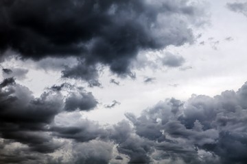 Obraz premium Dramatic Clouds Background