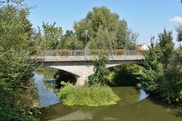 Fototapeta na wymiar Gunzenhausen - Brücke über die Altmühl - Öttinger Straße