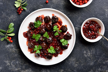Meatballs with cranberry sauce