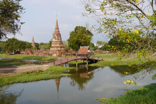 Ruinenstadt Ayutthaya in Thailand mit Ruine Pagode