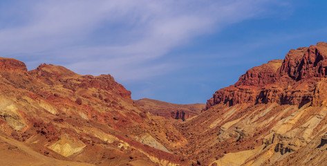 panoramic red rocks mountain view