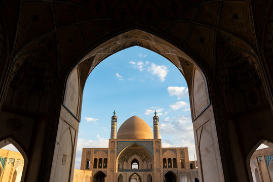 Agha Bozorgi school and mosque in Khasan, Iran
