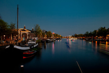 Fototapeta premium boats on river