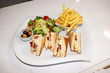 pasta with tomato sauce