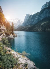 Vorderer Gosausee. Das Salzkammergut ist ein bekanntes Erholungsgebiet im Gosautal in Oberösterreich. © Leonid Tit