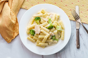 Italian Rigatoni Chicken Alfredo