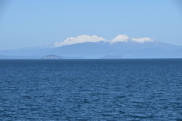 Fototapeta na wymiar Lake Taupo in New Zealand