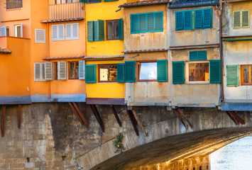 Fototapeta na wymiar Scenic beautiful Ponte Vecchio bridge in Florence historic city center