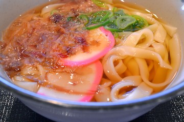 名古屋名物きしめんです