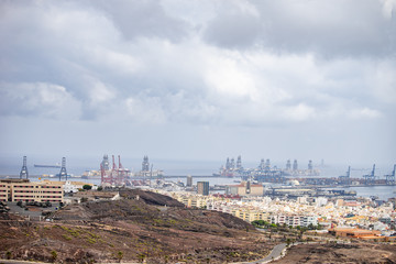 stadt, anblick, himmel, architektur, landschaft, panorama, städtisch, silhouetten, barcelona, ortsbild, bauwerk, europa, pueblo, branche, emporragen, blau, anreisen, gewerblich, panorama, hafen, itali