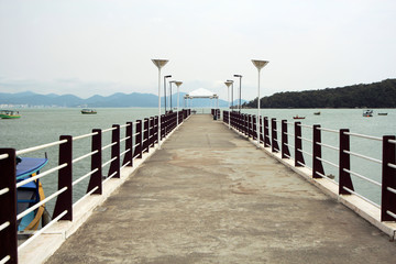 Obraz premium Pier in Porto Belo city beach Santa Catarina Brazil